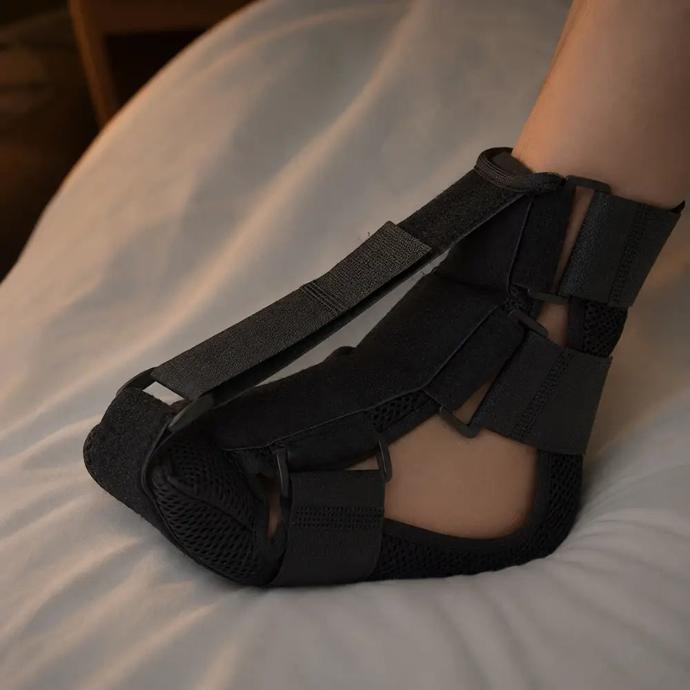 nachtschiene plantarfasziitis frau morgen aufstehen entlastung